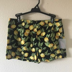 High Waisted Lemon Print Shorts